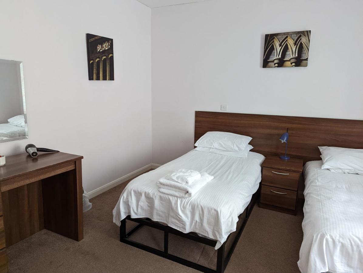 Barley Sheaf, Old Bridge Street En Suite Rooms, Room Only Труро Екстериор снимка